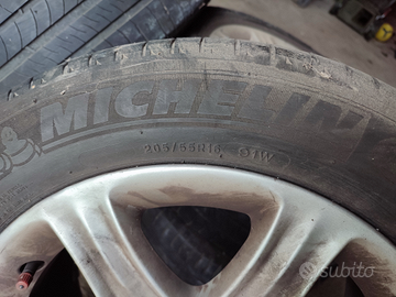 Cerchi BMW originali + gomme