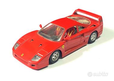 Ferrari F40 1/24 burago