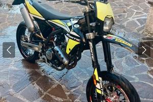 Fantic Motard 125