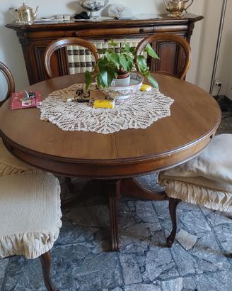 Tavolo rotondo + sedie