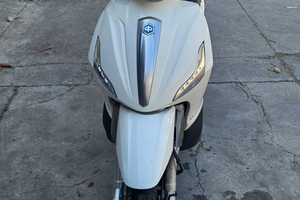 Beverly 350 sport touring