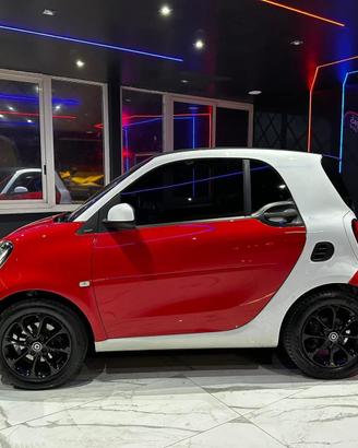 Smart Fortwo 1.0 automatic 2020 valuto permuta