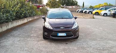 Ford Fiesta 1.4 5 porte Bz.- GPL Titanium
