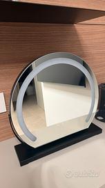 Specchio da trucco LED MantoLite diametro 40