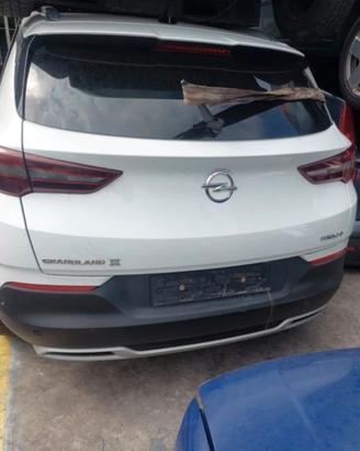 portellone posteriore opel  Grandland x