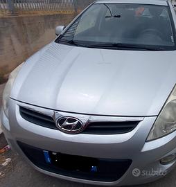 HYUNDAI i20 - 2009