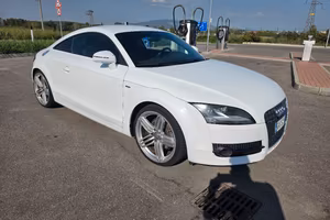 Audi TT Quattro 2.0 TDI S-Line