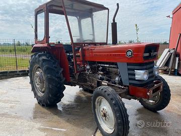 Trattore massey Ferguson