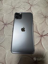 iPhone 11 pro max funzionante display rotto