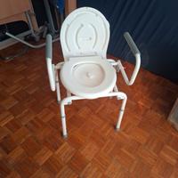 sedia comoda sanitaria - per anziani e degenti -