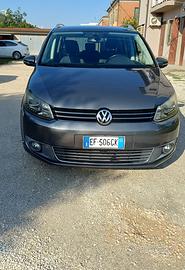 Volkswagen Touran 2