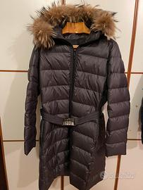 Piumino lungo Moncler donna con cappuccio