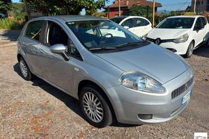 FIAT - Grande Punto Grande 5p 1.4 Dynamic Gpl