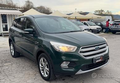 Ford Kuga 1.5 TDCI 120 CV S&S 2WD ST-Line