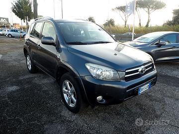 Toyota RAV 4 RAV4 2.2 D-4D 177 CV Sol Plus