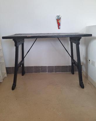 Tavolo in legno massello 