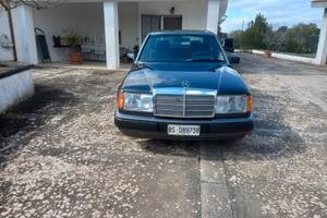 Mercedes 200E