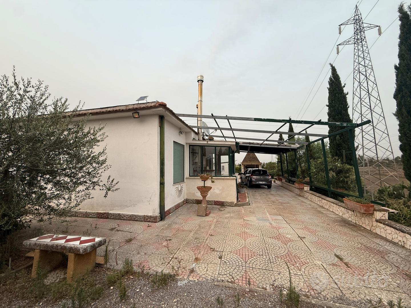 Casa e terreno - Vista 2