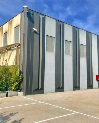 Immobile di 1050 m² con più di 5 locali a Collebea