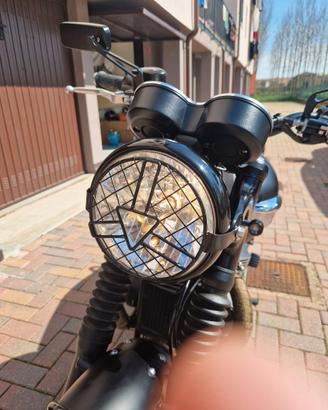 Triumph Bonneville T100 Black Ed. del 2018