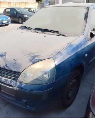 Ricambi RENAULT CLIO 1.2 benzina anno 2005
