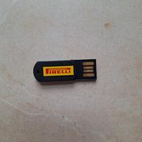 Chiavetta USB stick Pirelli