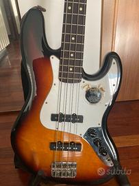 Basso Fender Jazz Bass