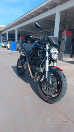 Ducati Monster 696 2009