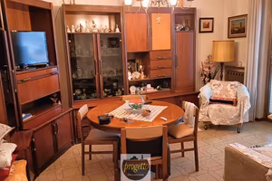 MONFALCONE Via San Nicolò Luminoso bicamere A784