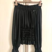 Blusa nera mai usata