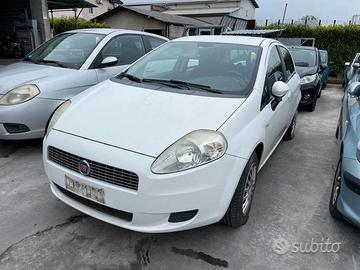 Ricambi per Fiat Grande Punto 1.4 2008 350A1000