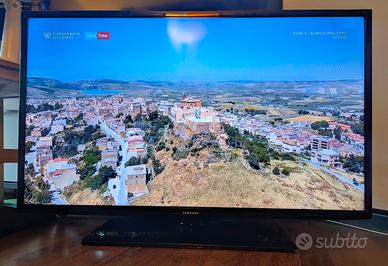 TV LED 40" Samsung Full HD (Modello UE40EH6030) -
