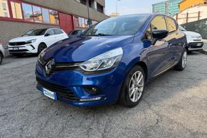 Renault Clio Sporter TCe 12V 75 CV Moschino Intens