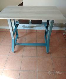 Banchetto in ferro pesante 