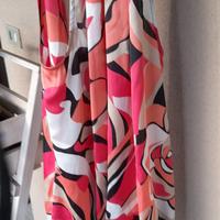 top particolare con elastico in  vita tipo camicet