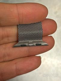 Cinturino Apple Watch in maglia milanese platino