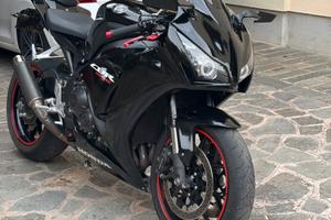 Honda cbr 1000 rr