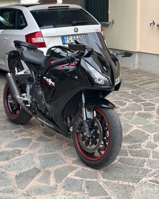 Honda cbr 1000 rr