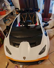Macchina elettrica per bambini