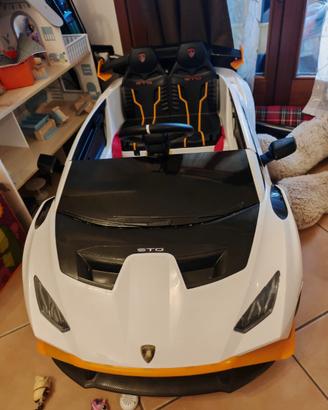 Macchina elettrica per bambini