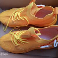 2 Scarpe sportive ragazzo numero 41 /42 Stock