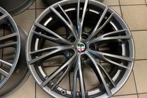 Cerchi in lega da 18 originali alfa stelvio tonale