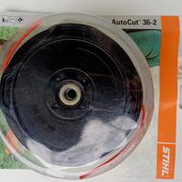 1 Testina e 2 avvolgifilo Stihl