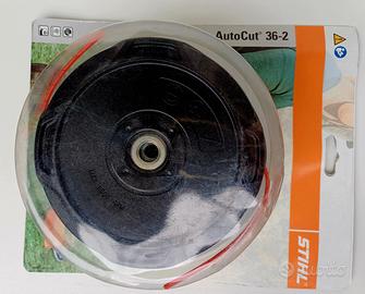 1 Testina e 2 avvolgifilo Stihl