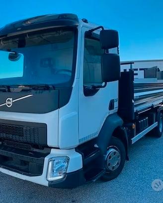 Volvo FL 210 12 ton ribaltabile tre lati