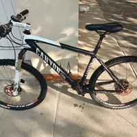 Mountain bike canyon full carbonio 26