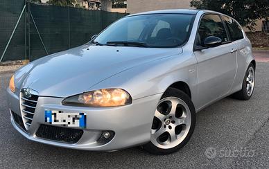 alfa romeo 147 1.6 twin-sparck GPL anno 2006