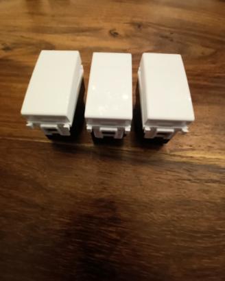 interruttore 10A Vimar plana bianco 