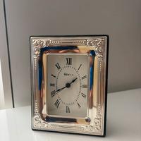 orologio da comodino