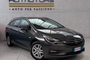 Opel Astra IVA ESPOSTA Neopatentati Cambio Automat